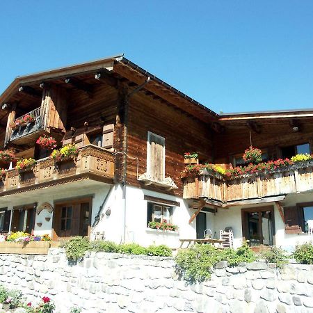 les fenêtres du mont blanc La Giettaz Extérieur photo