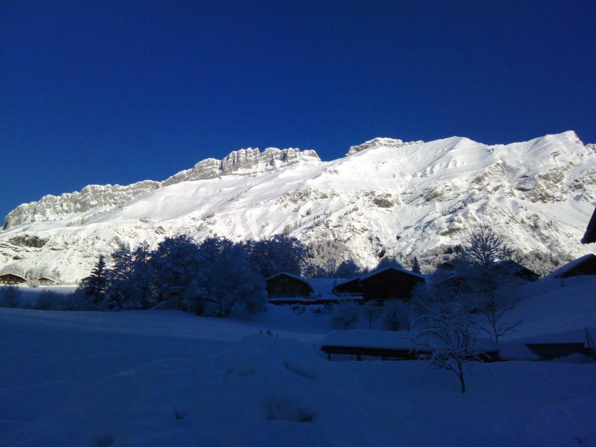 les fenêtres du mont blanc La Giettaz Extérieur photo